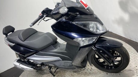 SYM Joymax JOYMAX GTS 125i 6