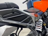 KTM Duke 125 Duke 11