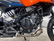 KTM Duke 125 Duke 17