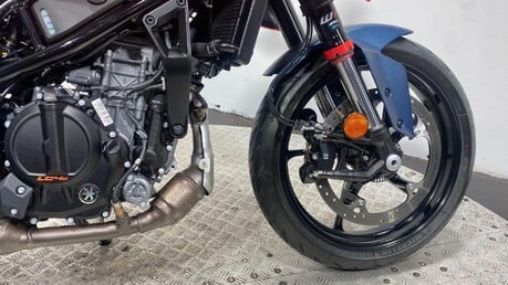 KTM Duke 125 Duke 18