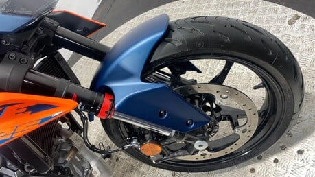 KTM Duke 125 Duke 22