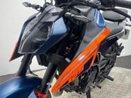 KTM Duke 125 Duke 37