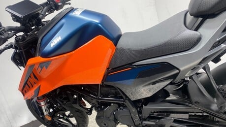 KTM Duke 125 Duke 49