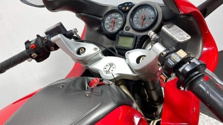 Ducati ST2 ST2 27