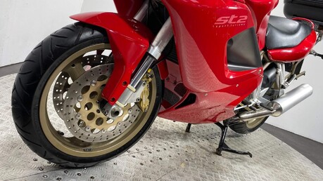 Ducati ST2 ST2 37