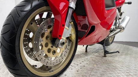 Ducati ST2 ST2 38