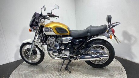 Triumph Thunderbird ADVENTURER 7