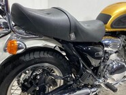 Triumph Thunderbird ADVENTURER 29