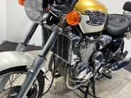 Triumph Thunderbird ADVENTURER 51