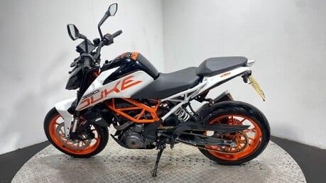 KTM 390 DUKE 390 DUKE 17 11