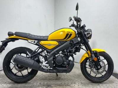 Yamaha XSR125 