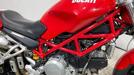 Ducati Monster MONSTER S2R 32