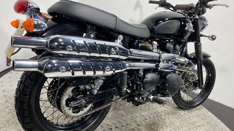 Triumph Scrambler BONNEVILLE SCRAMBLER 4