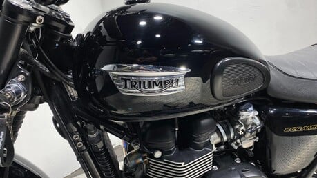 Triumph Scrambler BONNEVILLE SCRAMBLER 28