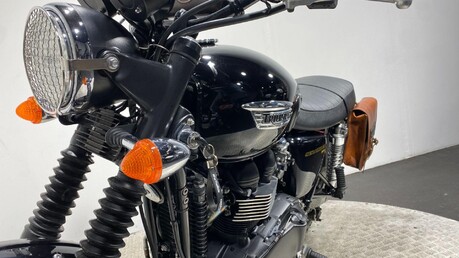 Triumph Scrambler BONNEVILLE SCRAMBLER 43