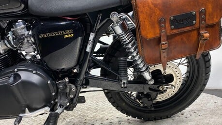 Triumph Scrambler BONNEVILLE SCRAMBLER 46