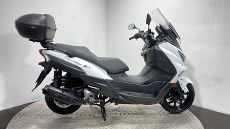 SYM Joymax JOYMAX Z 125 E5 1