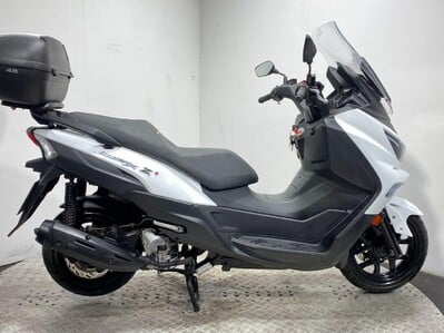 SYM Joymax JOYMAX Z 125 E5