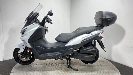 SYM Joymax JOYMAX Z 125 E5 2