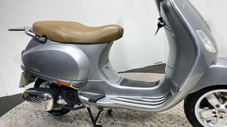 Piaggio Vespa S 125 13