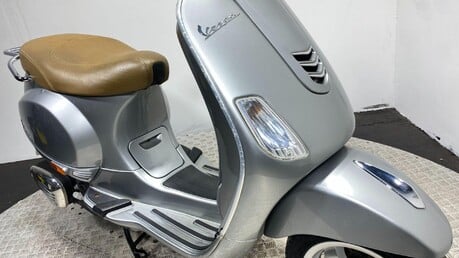 Piaggio Vespa S 125 23