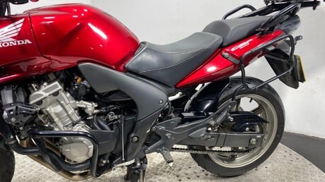 Honda CB CBF 600 SA-8 7