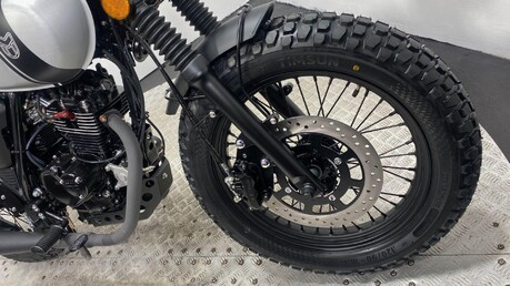 Mutt RS-13 125 Euro 5 33