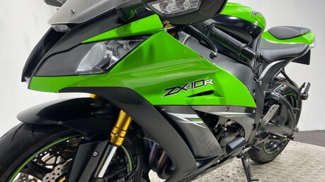 Kawasaki Ninja NINJA ZX-10R ZX1000 JFF 46