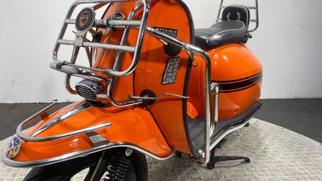 Scomadi TL 125 Scooter 13