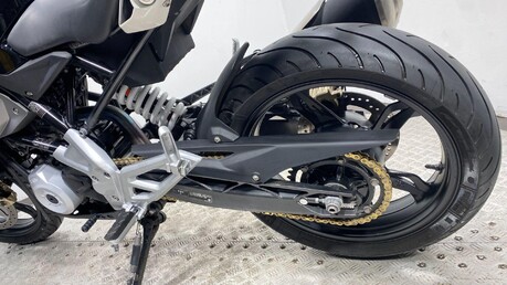 BMW G 310 R G 310 R 22