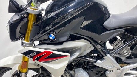 BMW G 310 R G 310 R 19