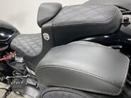 Harley-Davidson Dyna 1745 Street Bob Euro 4 33