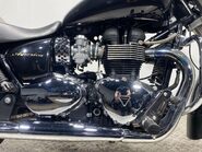 Triumph Bonneville 865 14