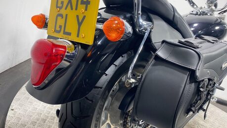 Triumph Bonneville 865 4