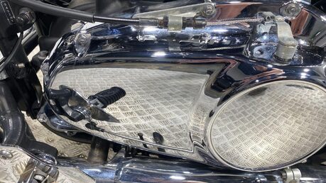 Triumph Bonneville 865 23