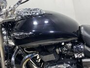 Triumph Bonneville 865 27