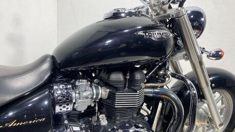 Triumph Bonneville 865 45
