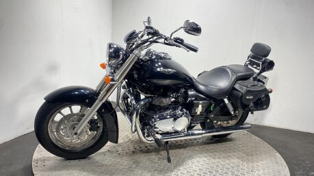 Triumph Bonneville 865 53