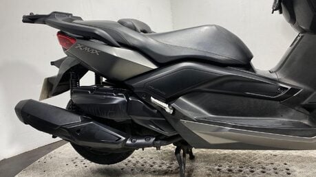 Yamaha Xmax 400 400 ABS 10