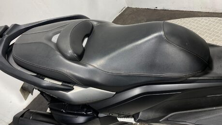 Yamaha Xmax 400 400 ABS 13