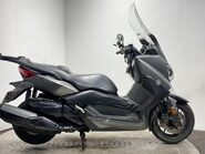 Yamaha Xmax 400 400 ABS 1