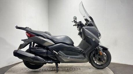 Yamaha Xmax 400 400 ABS 1