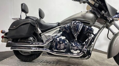 Honda VTX 1300 16