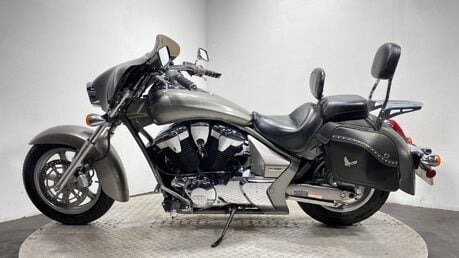 Honda VTX 1300 2
