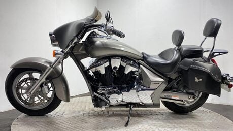 Honda VTX 1300 8