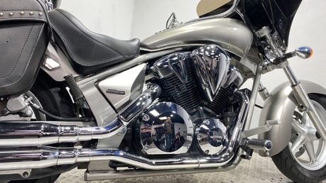 Honda VTX 1300 14