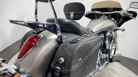 Honda VTX 1300 50