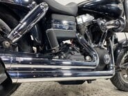 Harley-Davidson Dyna 1584 FXDF Fat Bob 6