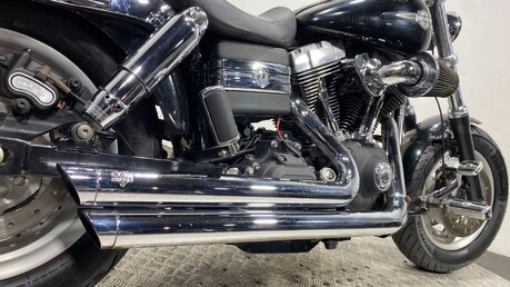 Harley-Davidson Dyna 1584 FXDF Fat Bob 6