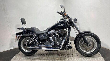 Harley-Davidson Dyna 1584 FXDF Fat Bob 10